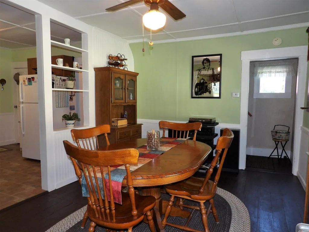 20 Russell Street Franklin NH 03235