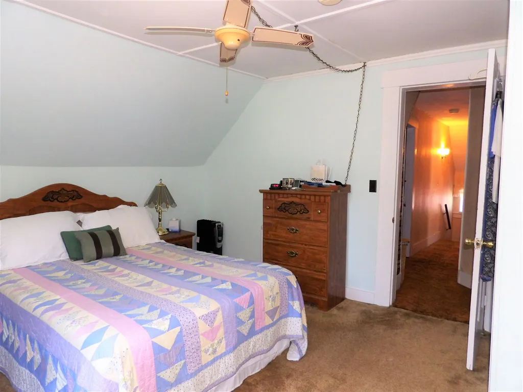 20 Russell Street Franklin NH 03235