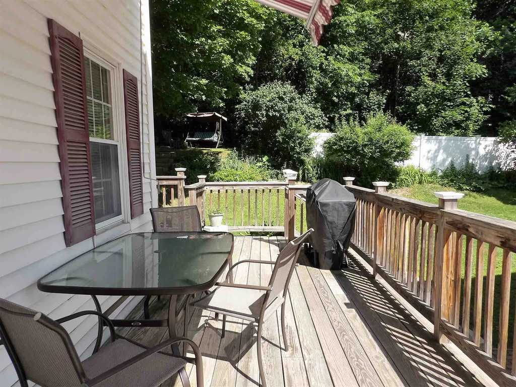 20 Russell Street Franklin NH 03235