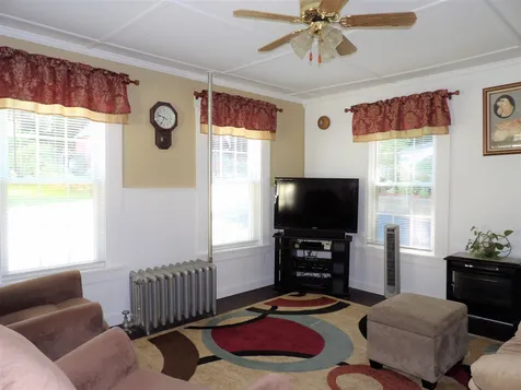 20 Russell Street Franklin NH 03235