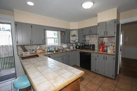 2 Spruce Avenue Claremont NH 03743