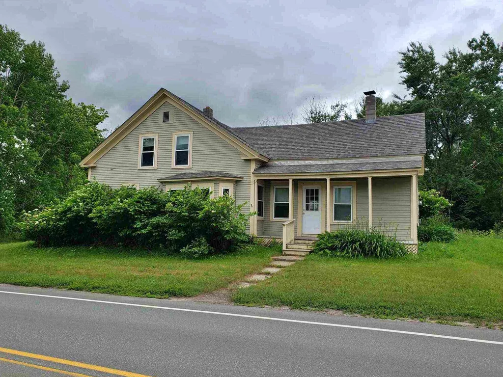 3125 Vt Route 122 Sheffield VT 05866