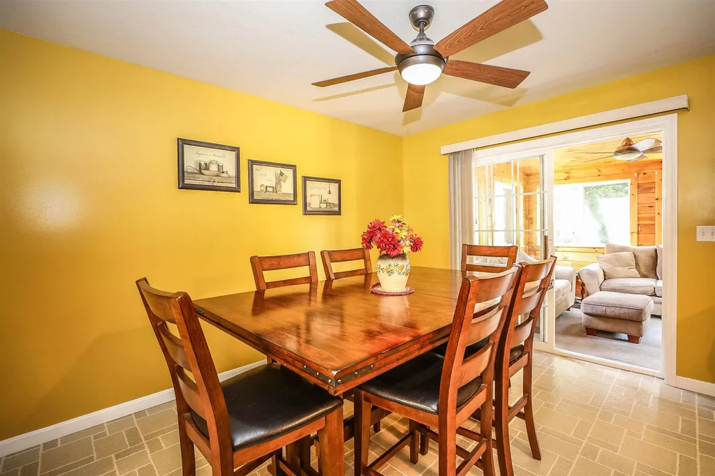 14 Lennox Street Hooksett NH 03106
