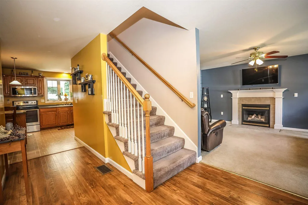 14 Lennox Street Hooksett NH 03106