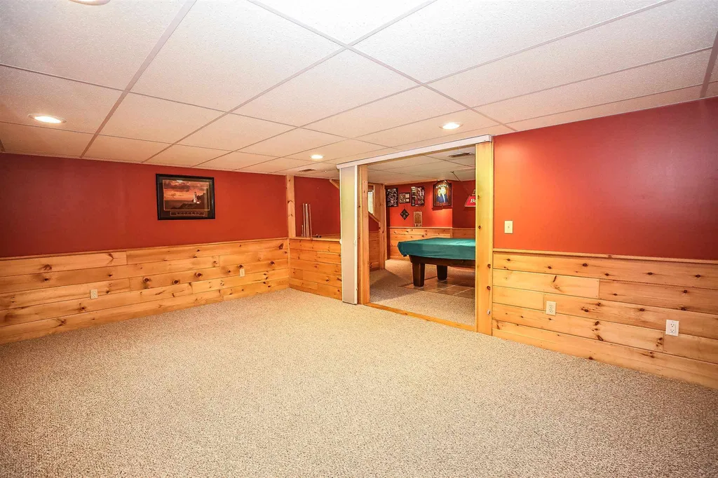 14 Lennox Street Hooksett NH 03106