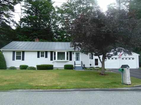 8 Bassy Street Lebanon NH 03766