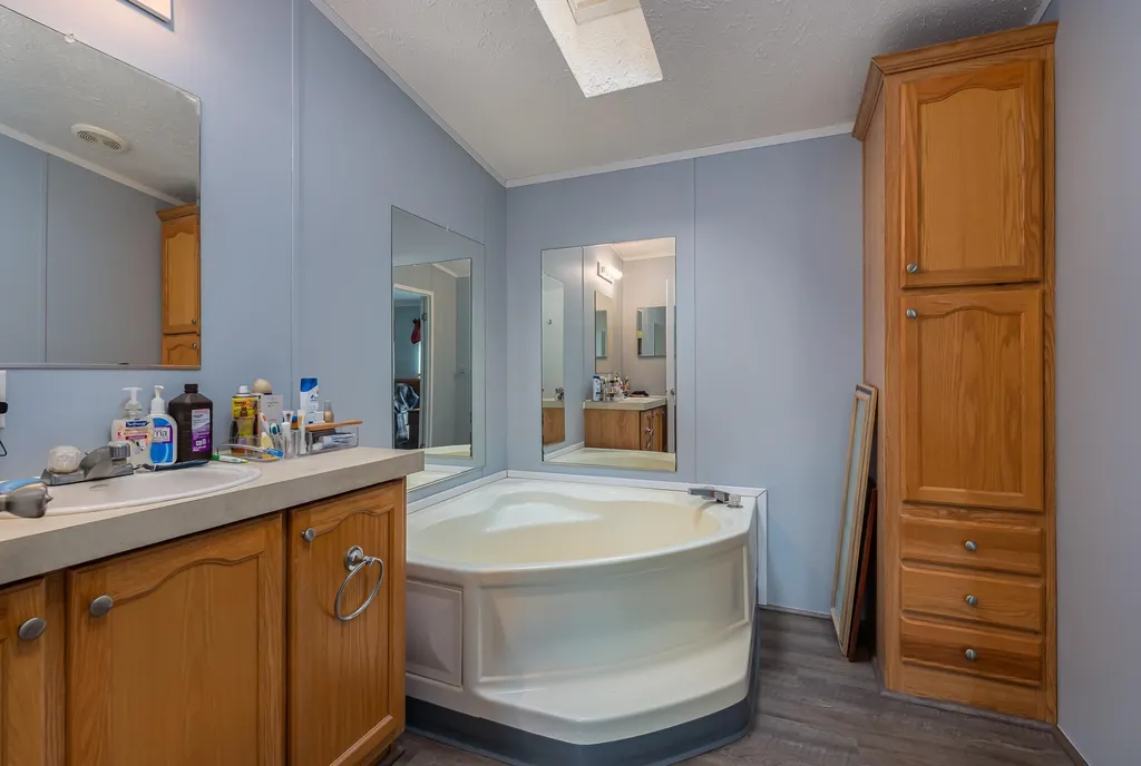 71 Tonka Street Rochester NH 03867