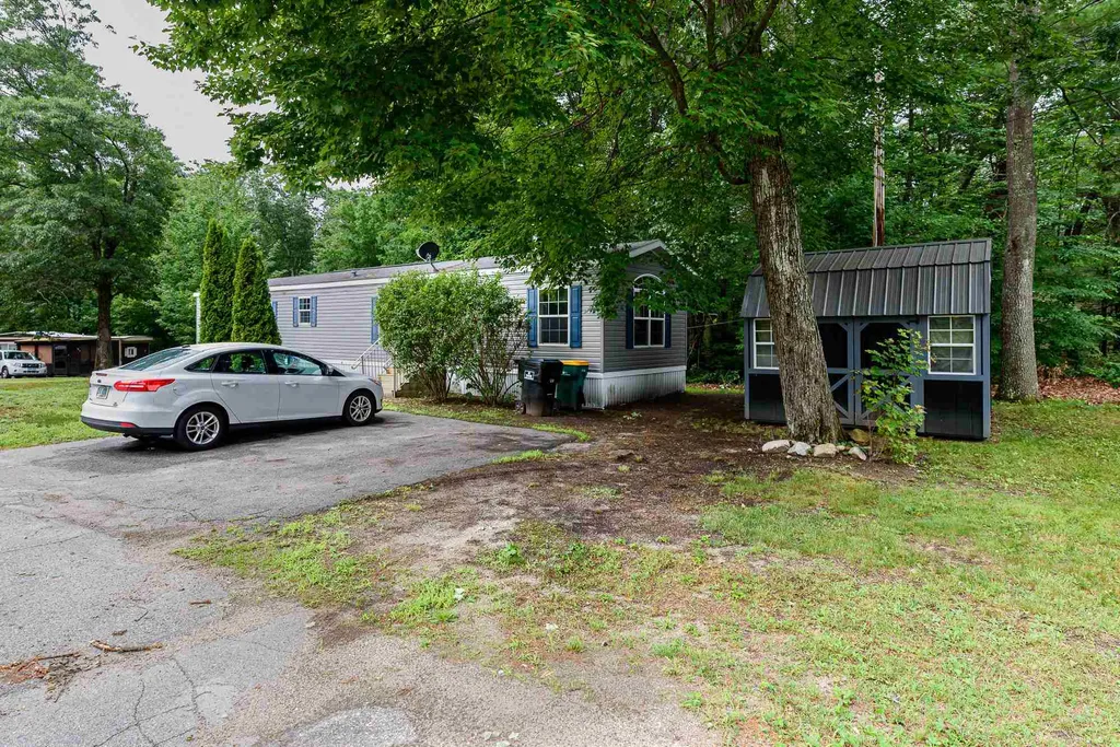 71 Tonka Street Rochester NH 03867