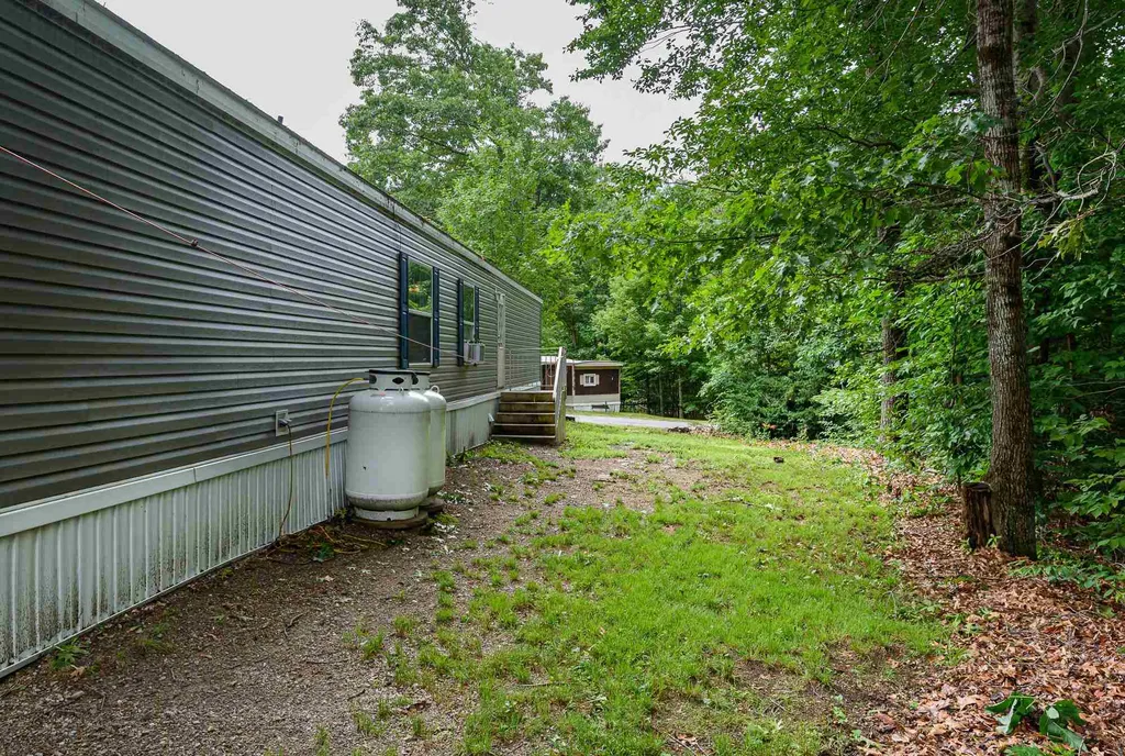 71 Tonka Street Rochester NH 03867