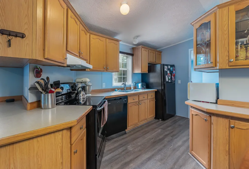 71 Tonka Street Rochester NH 03867