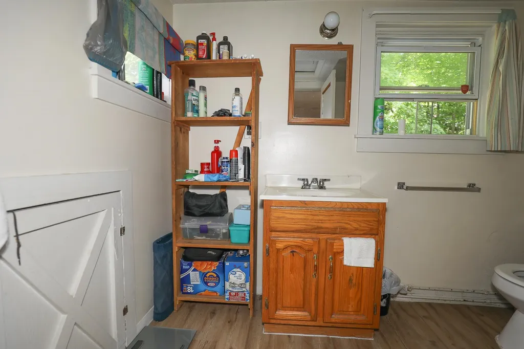 38 Washington Street Claremont NH 03743