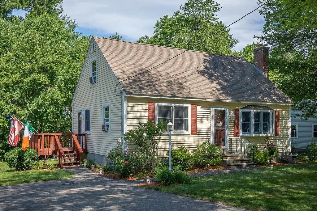 349 Main Dunstable Road Nashua NH 03062