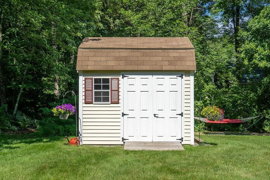 349 Main Dunstable Road Nashua NH 03062