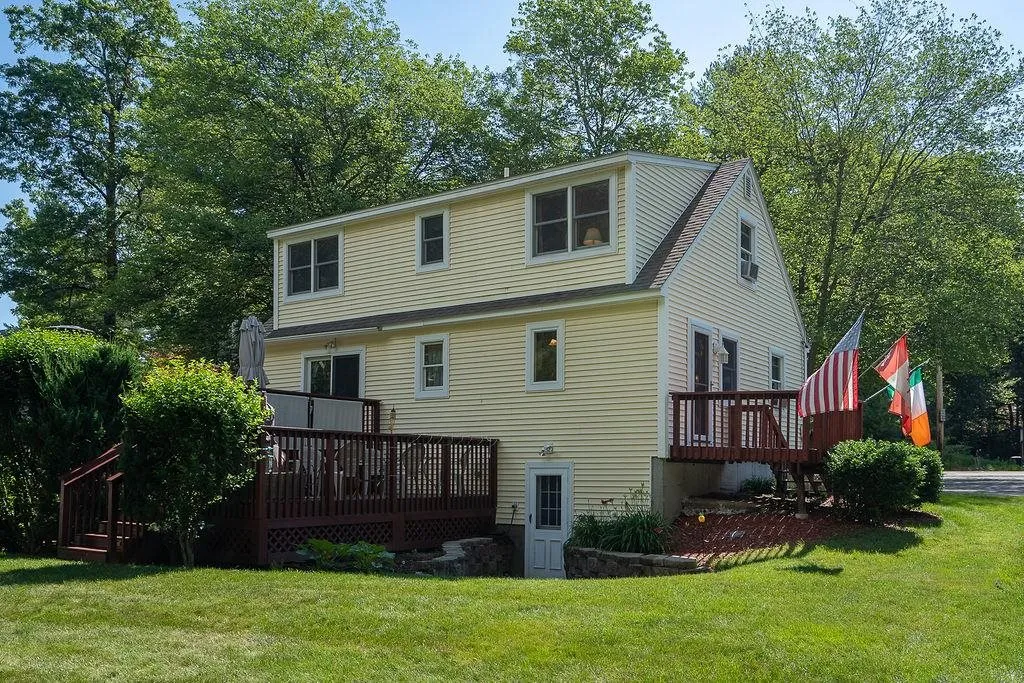 349 Main Dunstable Road Nashua NH 03062