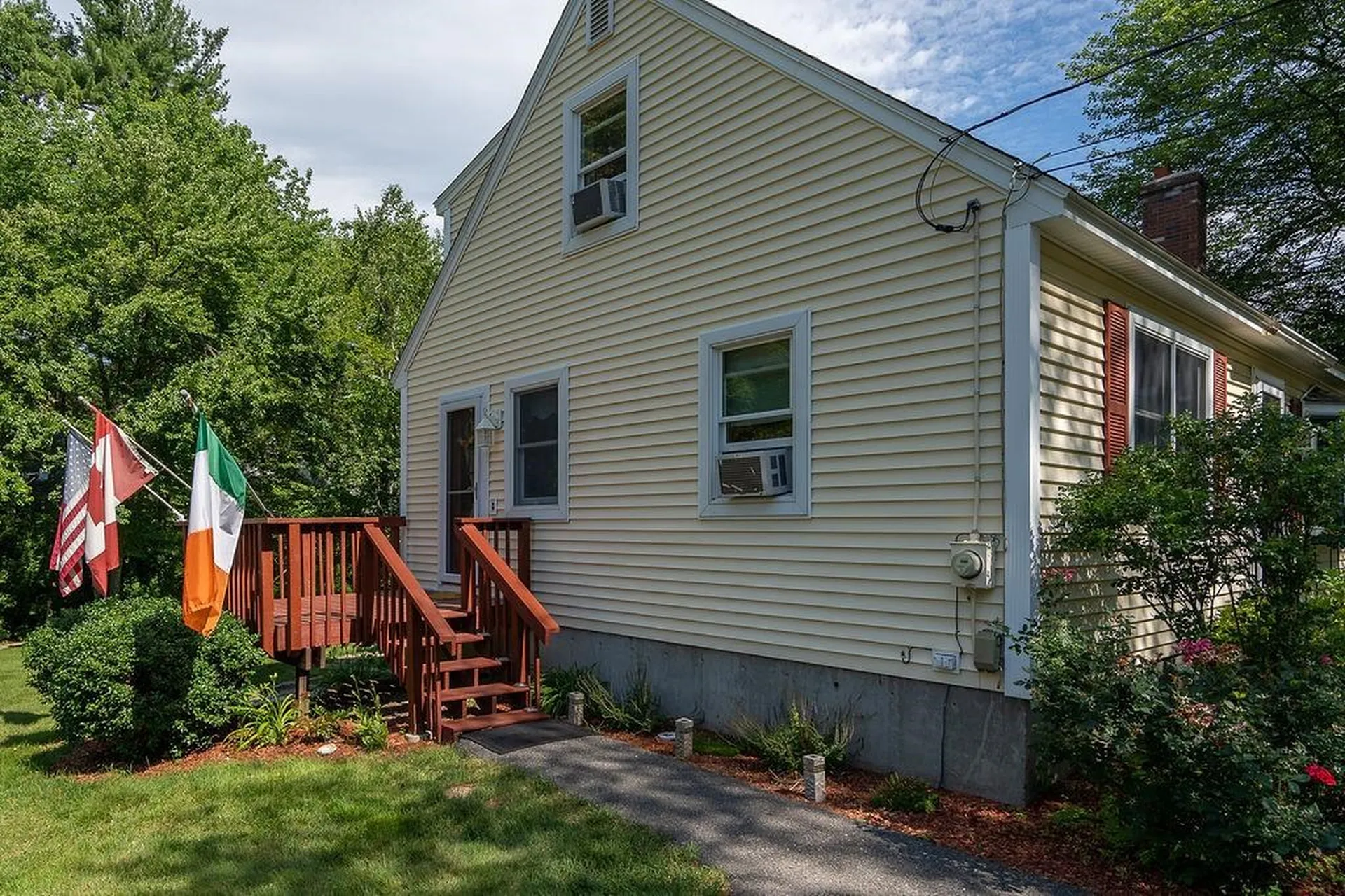 349 Main Dunstable Road Nashua NH 03062