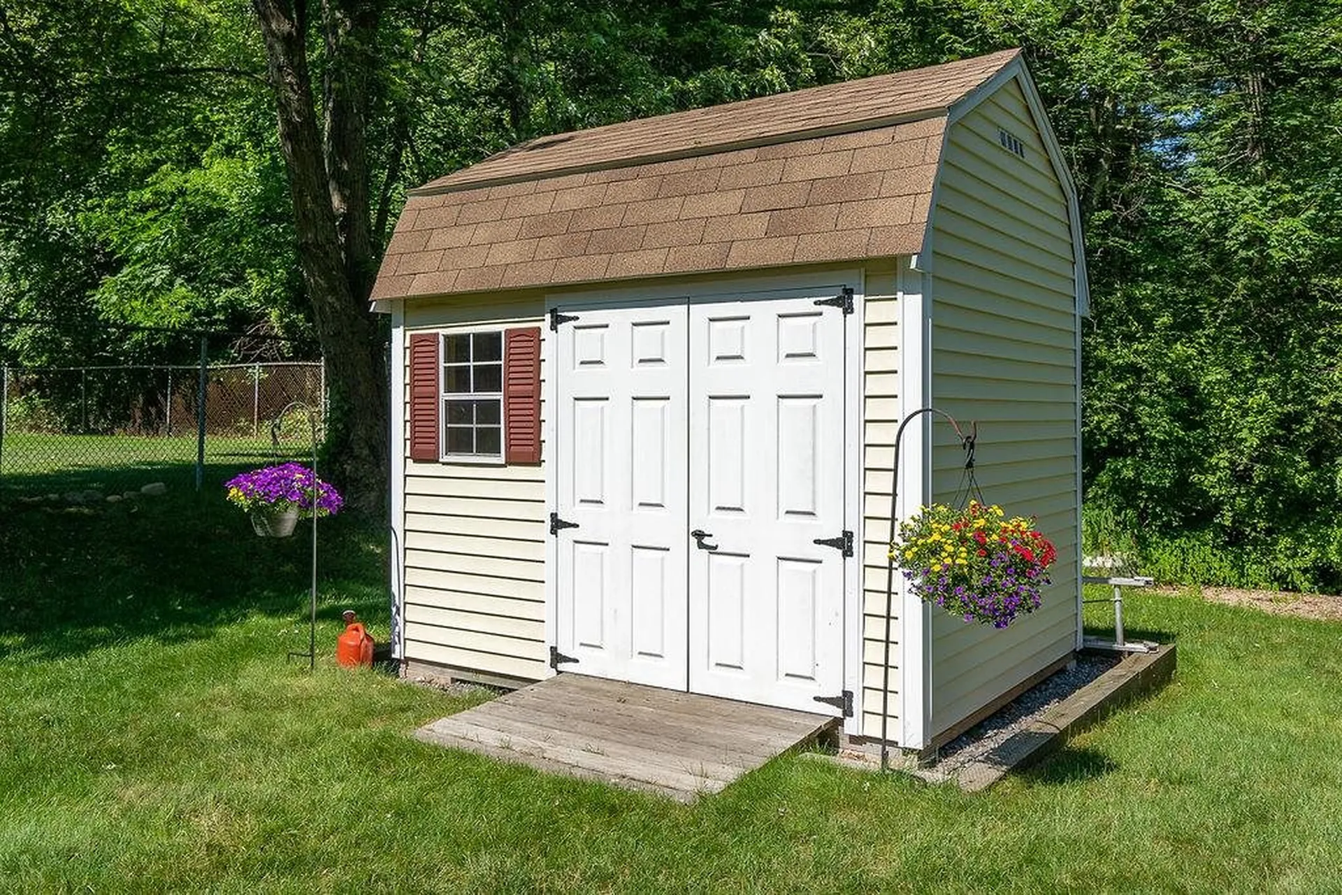 349 Main Dunstable Road Nashua NH 03062