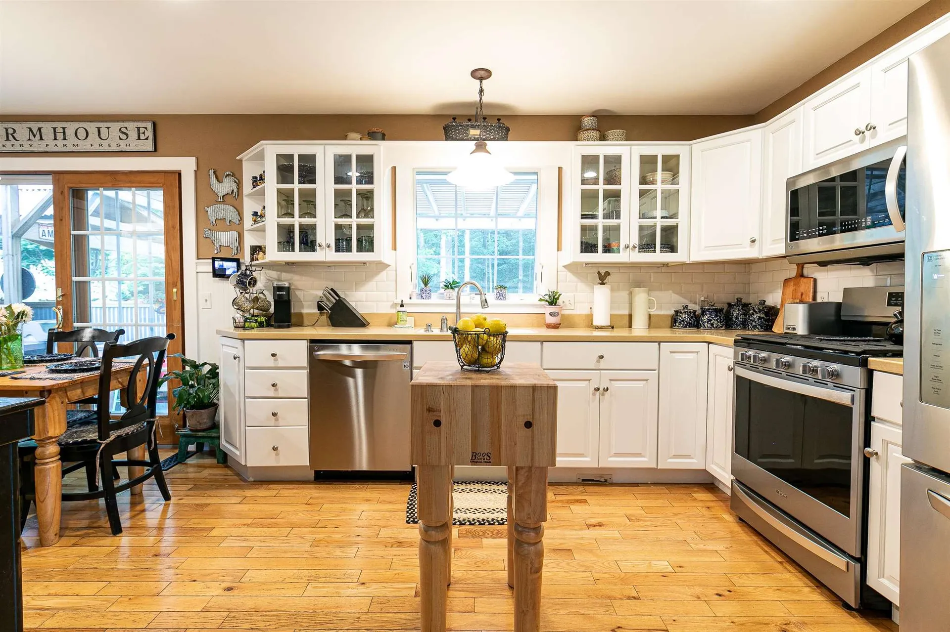 70 Crabapple Lane Hyde Park VT 05655