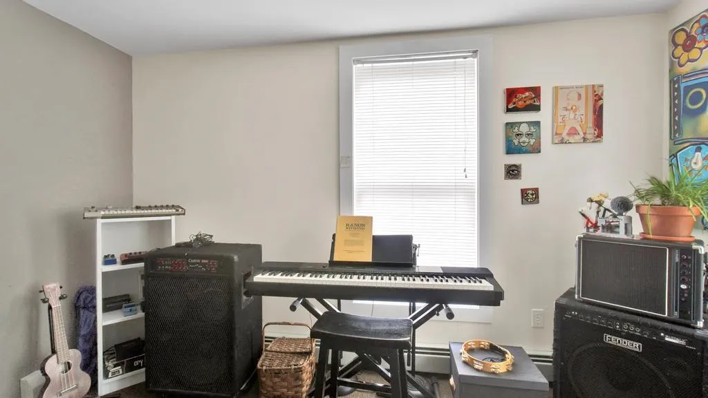 235 S Winooski Avenue Burlington VT 05401