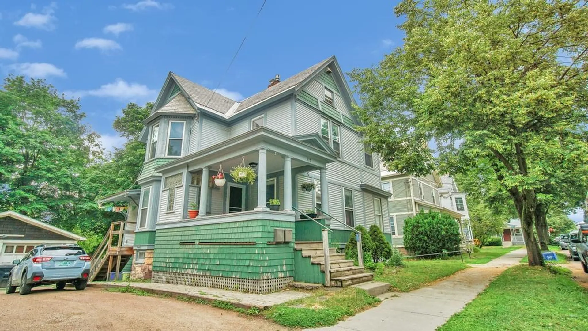 235 S Winooski Avenue Burlington VT 05401
