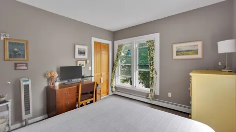 235 S Winooski Avenue Burlington VT 05401