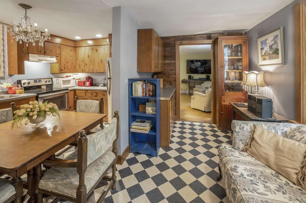 181 King Street Boscawen NH 03303
