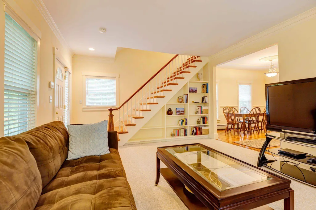 34 Union Street Lebanon NH 03766