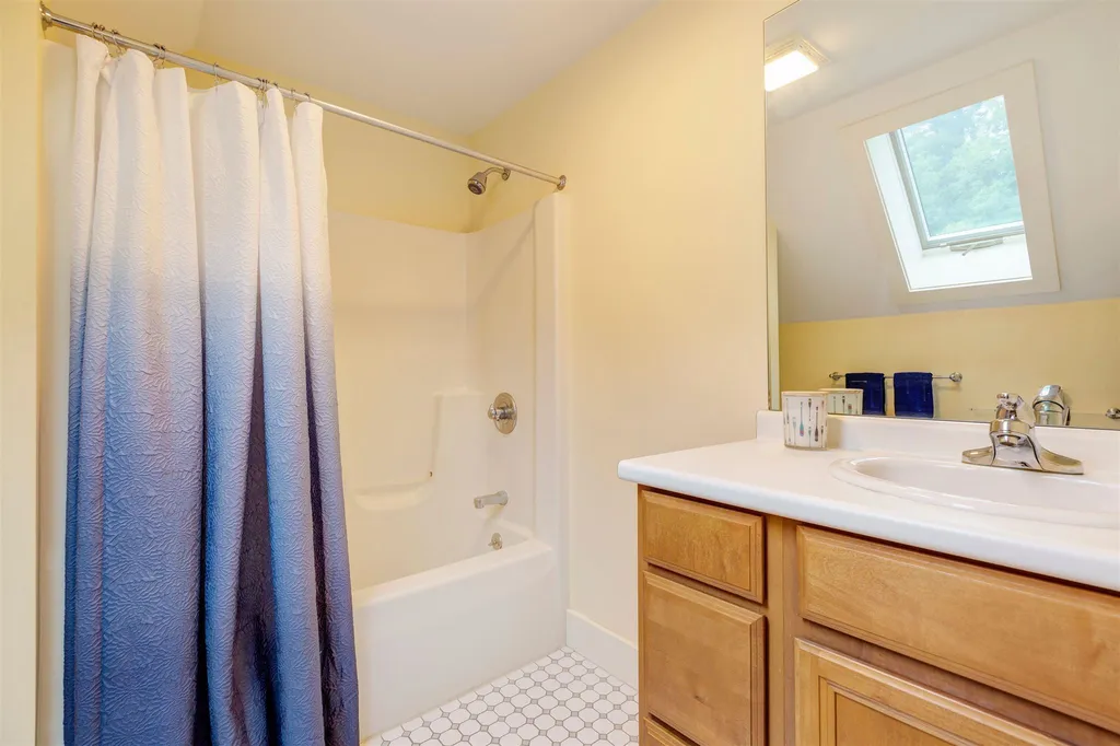 34 Union Street Lebanon NH 03766