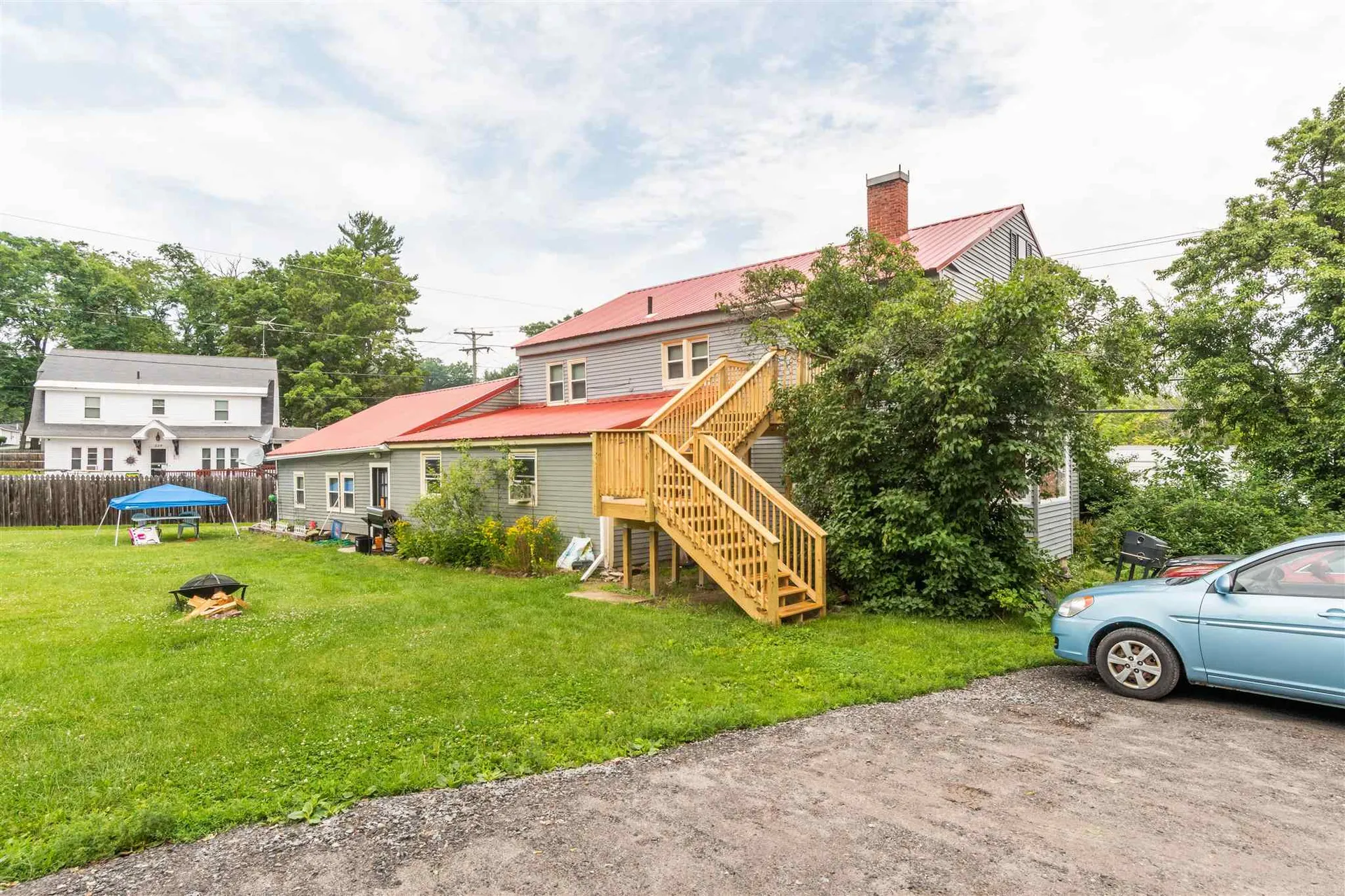 210 Endicott N Street Laconia NH 03246