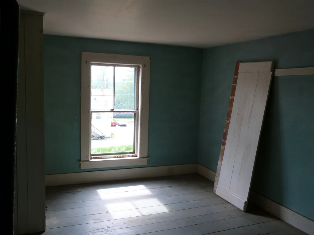 61 North Pleasant Street Bradford VT 05033