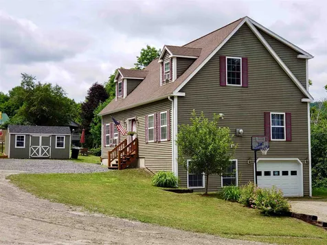 20 Apple Lane Glover VT 05839