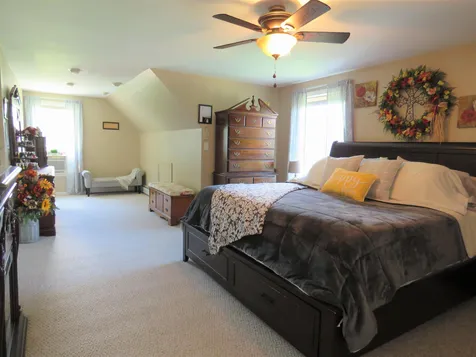 20 Apple Lane Glover VT 05839
