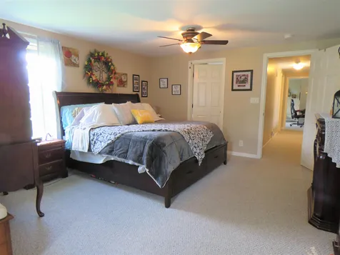 20 Apple Lane Glover VT 05839