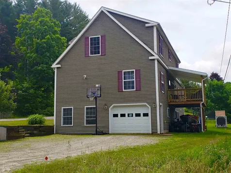 20 Apple Lane Glover VT 05839