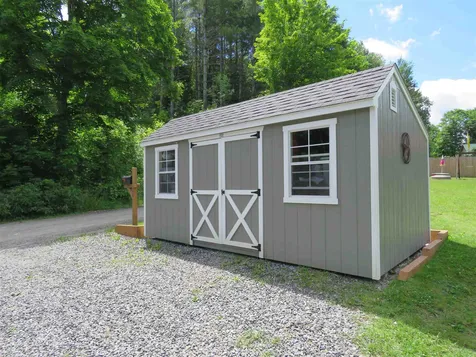 20 Apple Lane Glover VT 05839