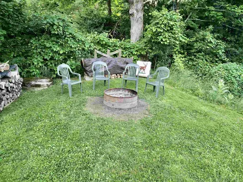 20 Apple Lane Glover VT 05839