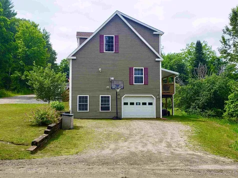 20 Apple Lane Glover VT 05839