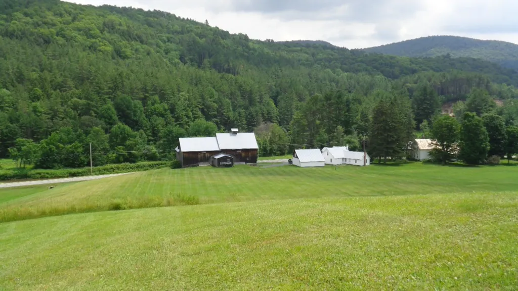 425 Vt Route 110 Tunbridge VT 05077