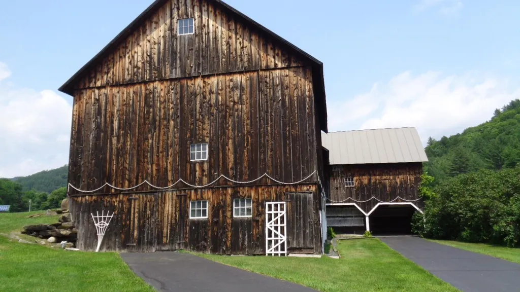 425 Vt Route 110 Tunbridge VT 05077