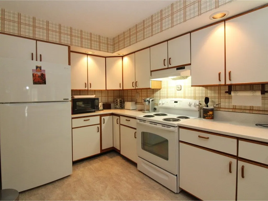26 Cabot Drive Essex VT 05452