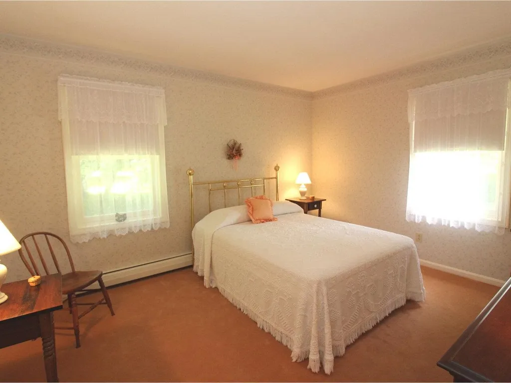 26 Cabot Drive Essex VT 05452