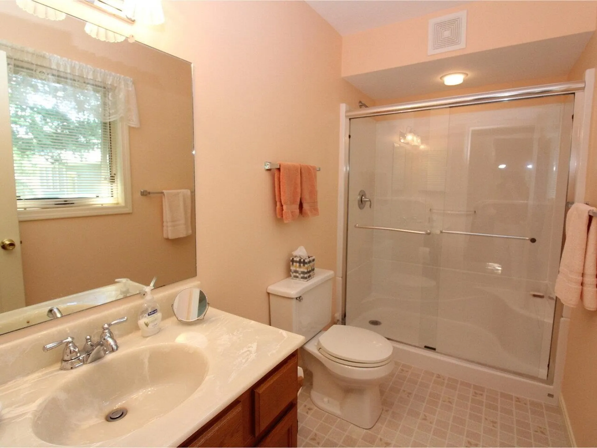 26 Cabot Drive Essex VT 05452