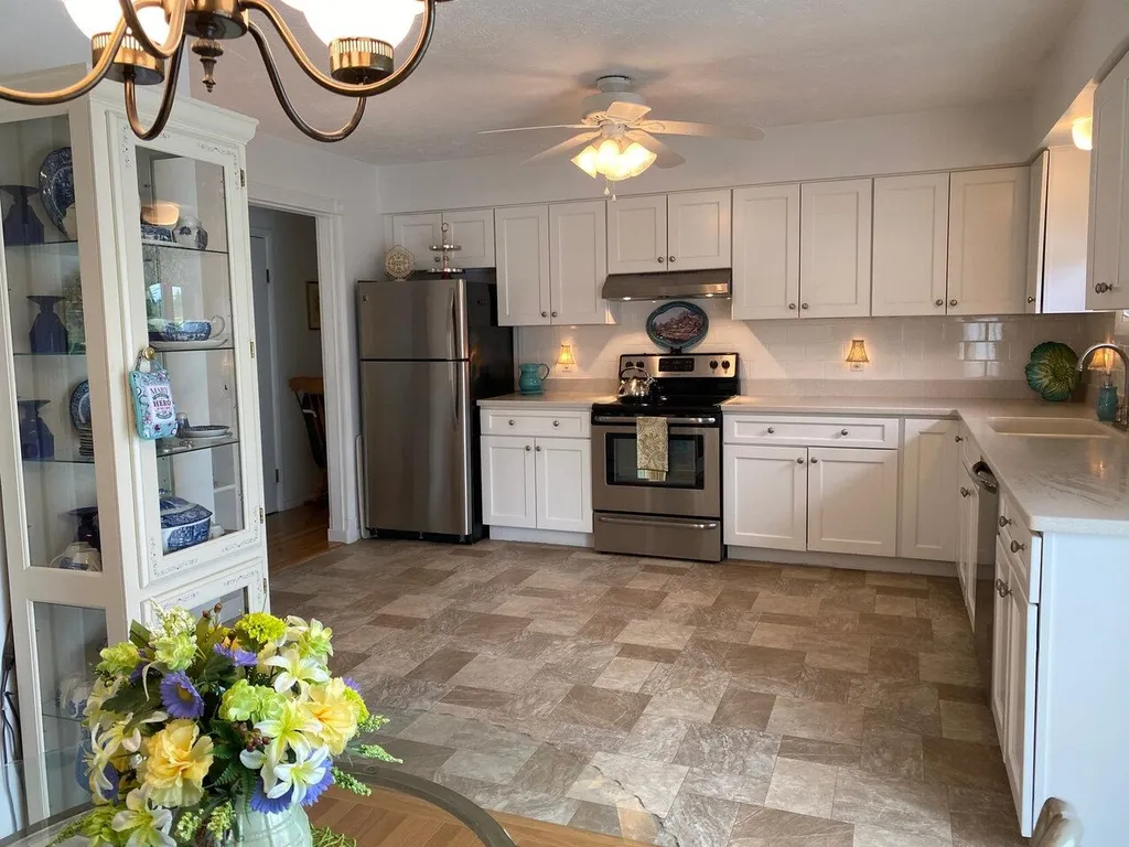 19 Mount Philo Road Shelburne VT 05482