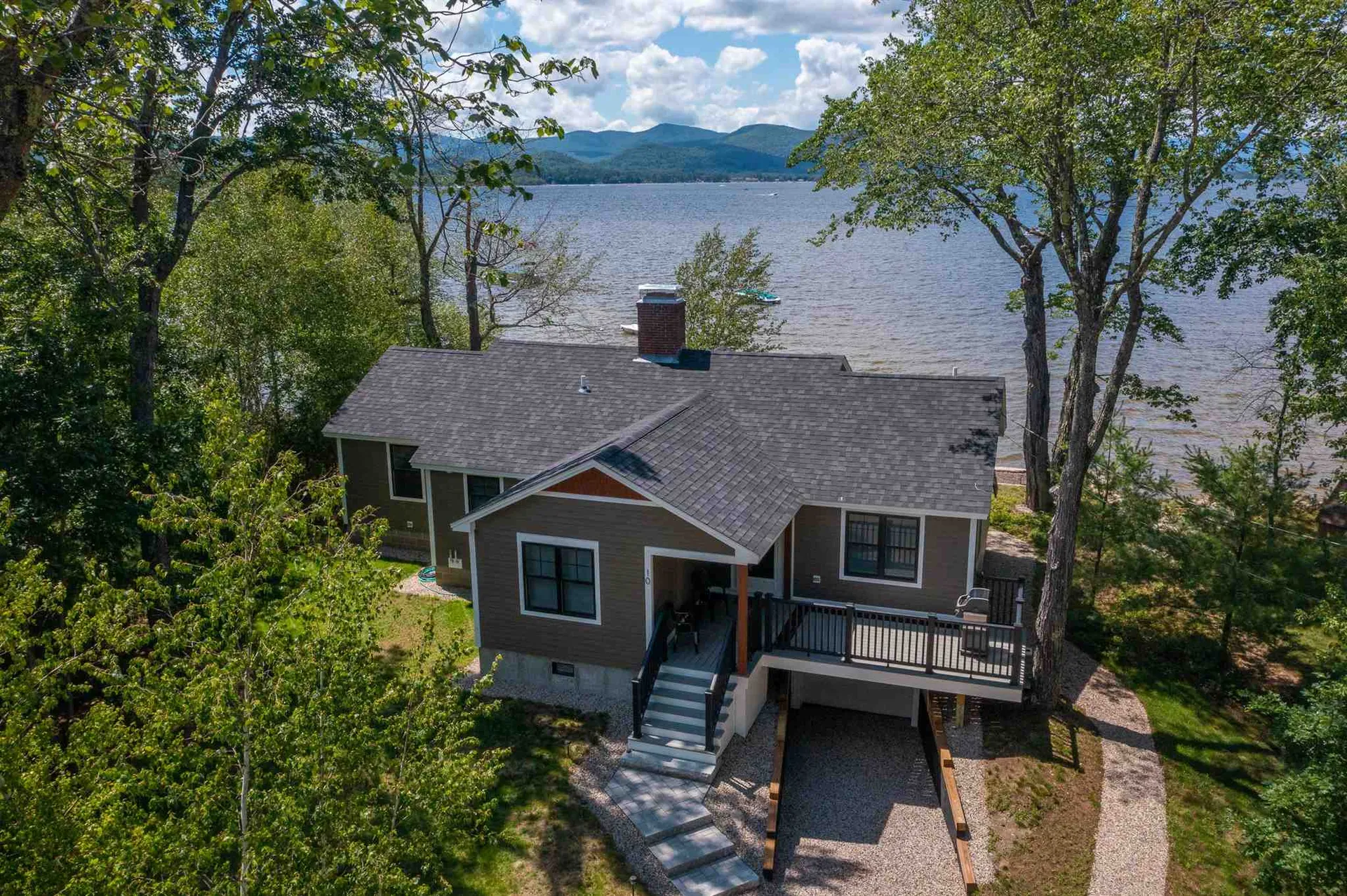 10 Long Sands Road Ossipee NH 03814