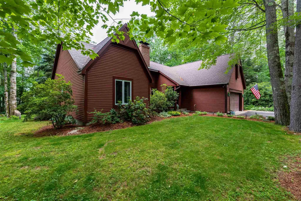35 Robin Acres Drive Wolfeboro NH 03894