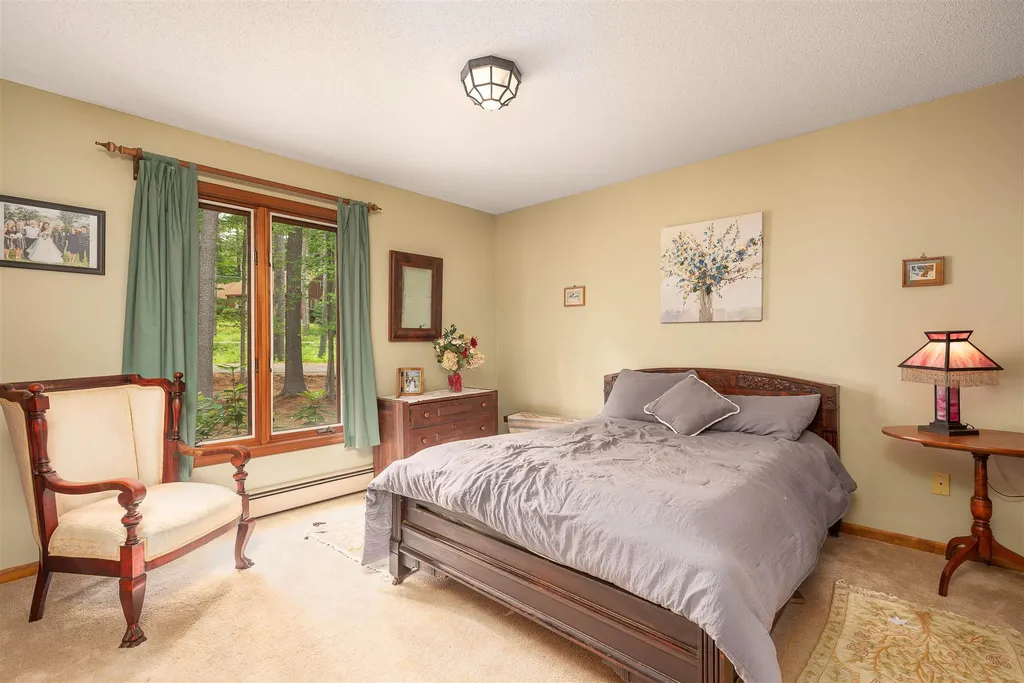 35 Robin Acres Drive Wolfeboro NH 03894