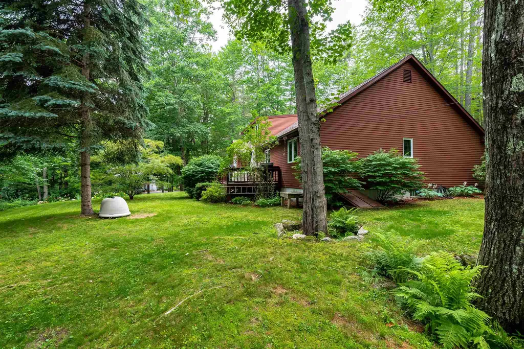 35 Robin Acres Drive Wolfeboro NH 03894