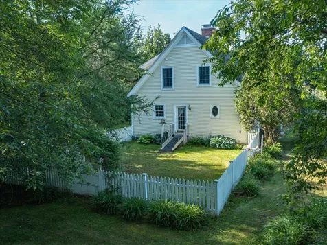 153 Orchard Farm Lane Hyde Park VT 05655