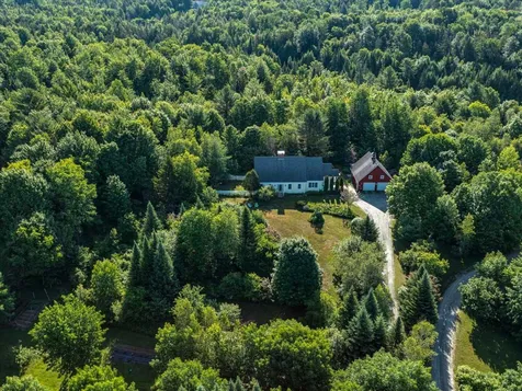153 Orchard Farm Lane Hyde Park VT 05655