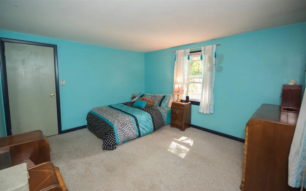 12 Riverside Drive Fremont NH 03044
