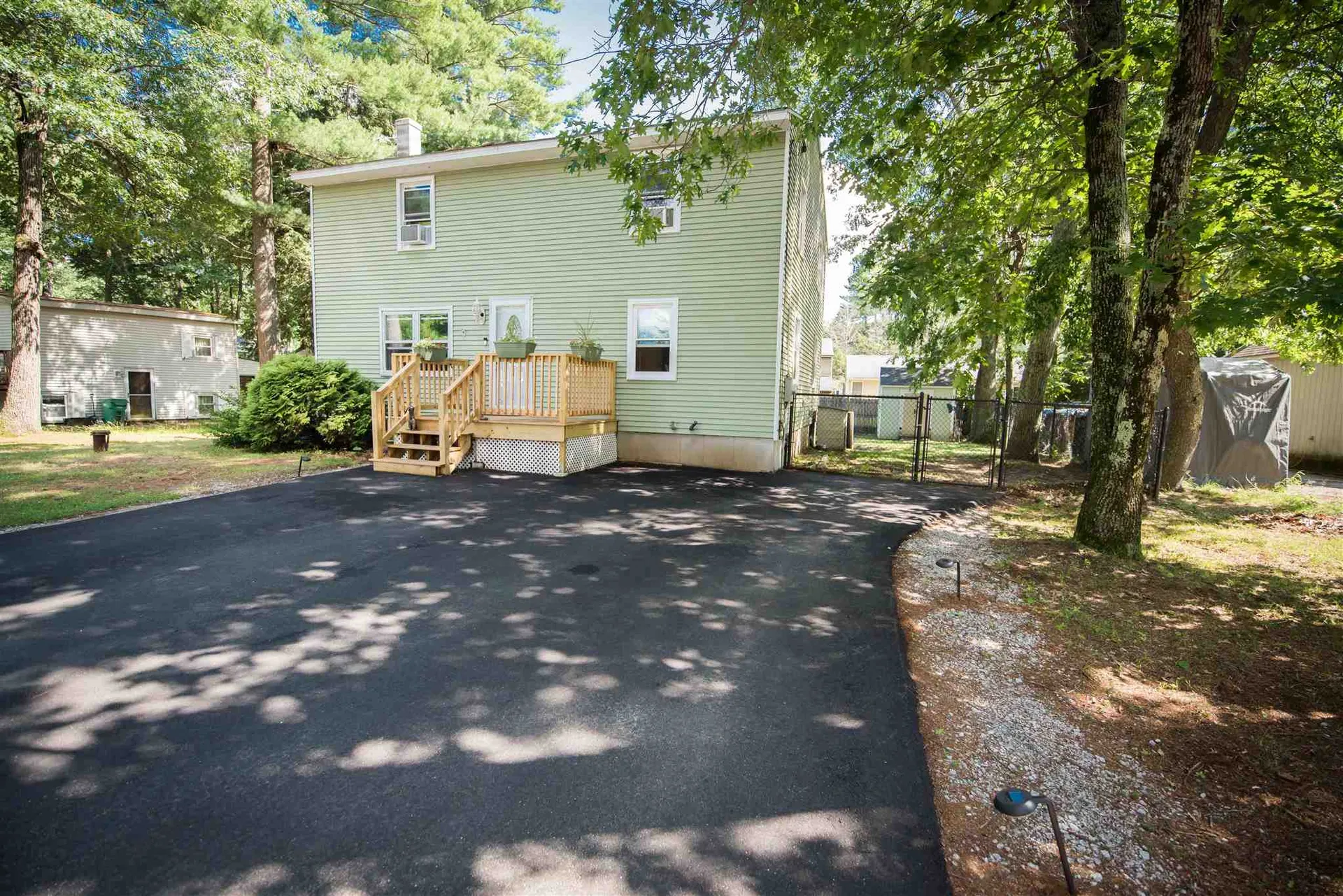 12 Riverside Drive Fremont NH 03044